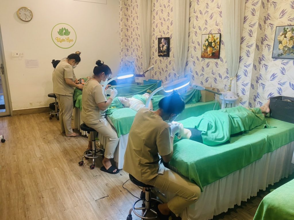 Điều trị mụn tại Uyên Spa Biên Hòa